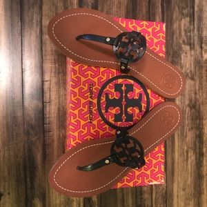 Tory Burch mini Miller black sz 9